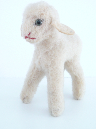 Lamb „Lamby; made by Steiff