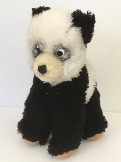 Antique Panda on 4 paws by Steiff