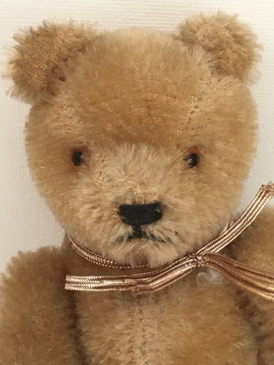 Antique small teddy (15 cm)