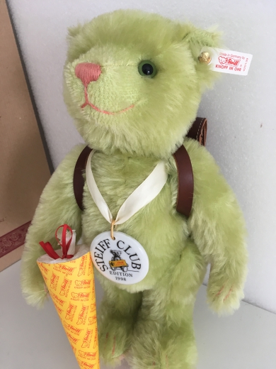 Club-Edition 1998, School beginner bear, EAN 420139