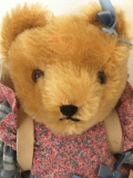 Teddy „Schulmädchen“ (21cm)