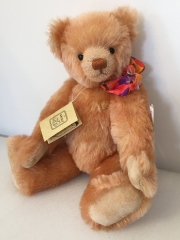 Teddybär „Melba“ von Grisly  , Mohair-Collection
