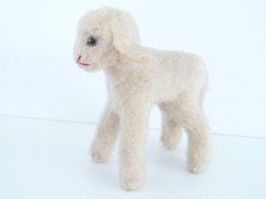 Lamb „Lamby; made by Steiff