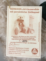 „Jahrtausendbär“ - anno Domini 2000 , mit Zeitkapsel