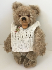 Antique Teddy Bear by Hermann-Teddy Original A