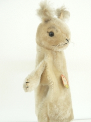 Hand puppet squirrel „Possy; by Steiff