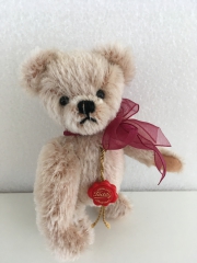 Annual bear 2002  by Hermann-Teddy Original